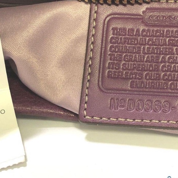 Coach Hampton Leather Hobo- Berry NWT - Picture 3 of 3